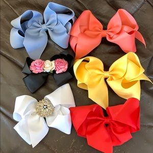 Girls’ Hair Bows lot of 6